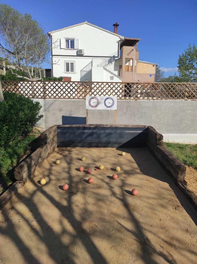 Kuca Za Odmor Lucija Apartment Vrana  Luaran gambar