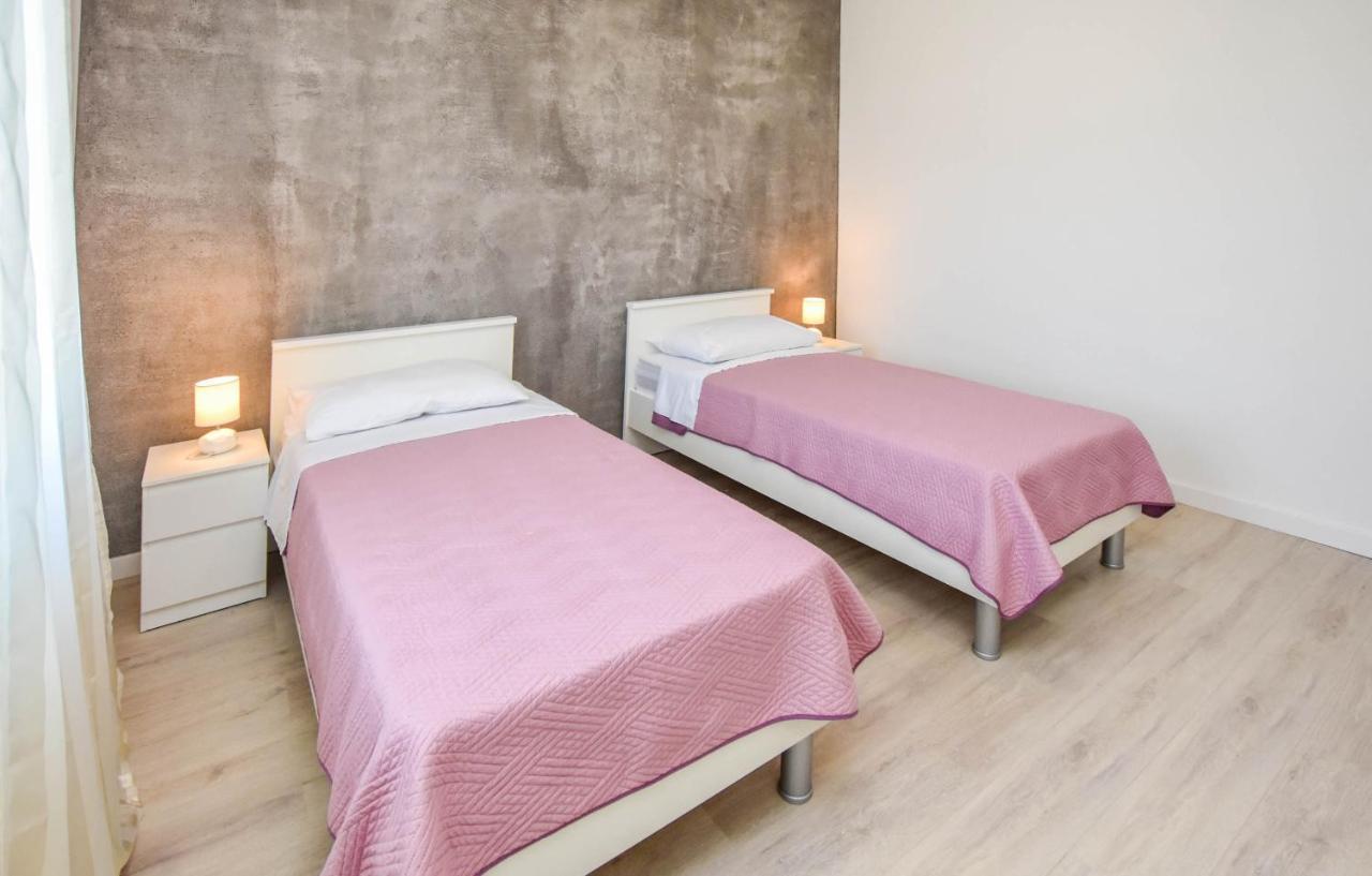 Kuca Za Odmor Lucija Apartment Vrana  Luaran gambar