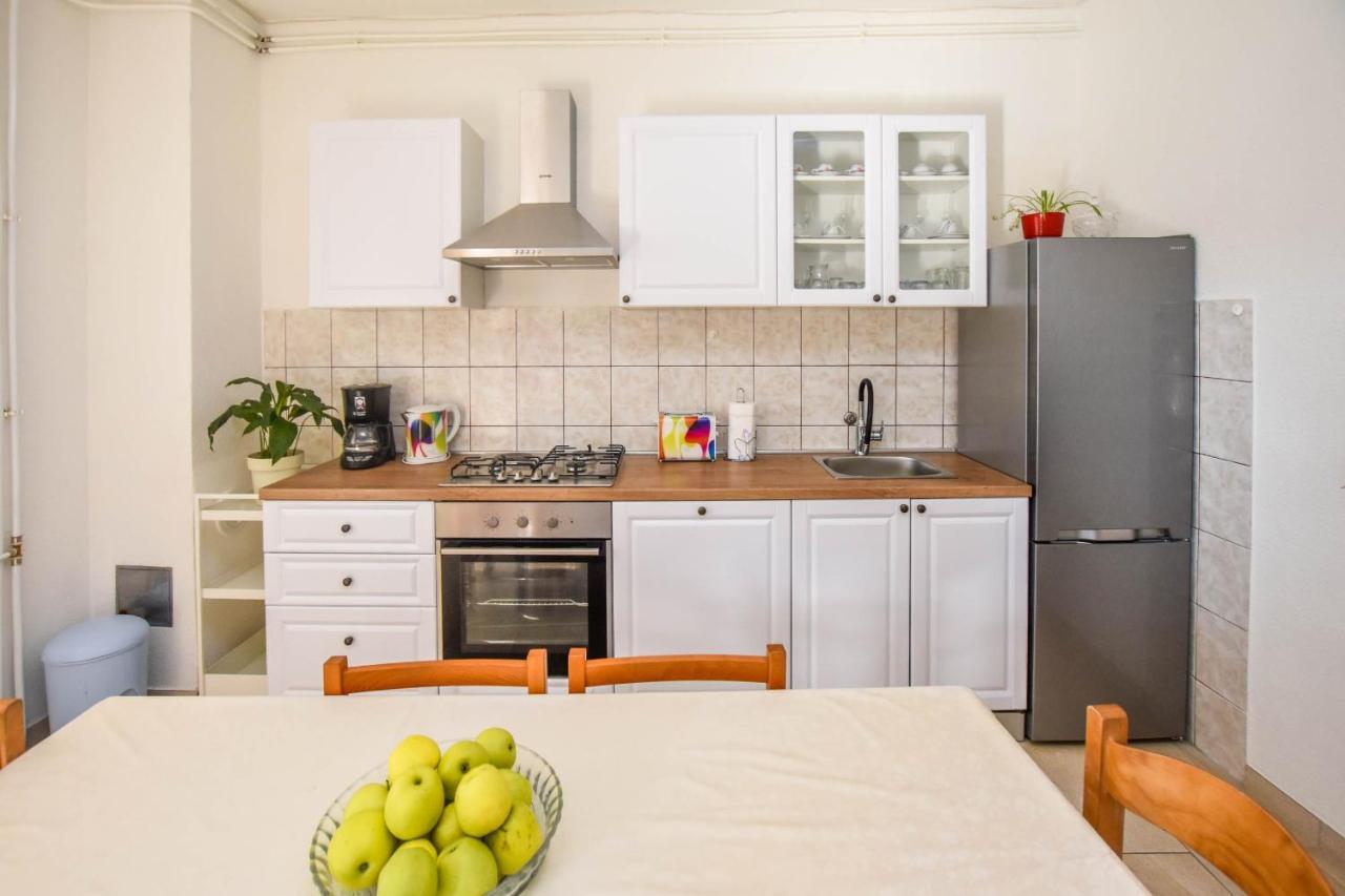 Kuca Za Odmor Lucija Apartment Vrana  Luaran gambar