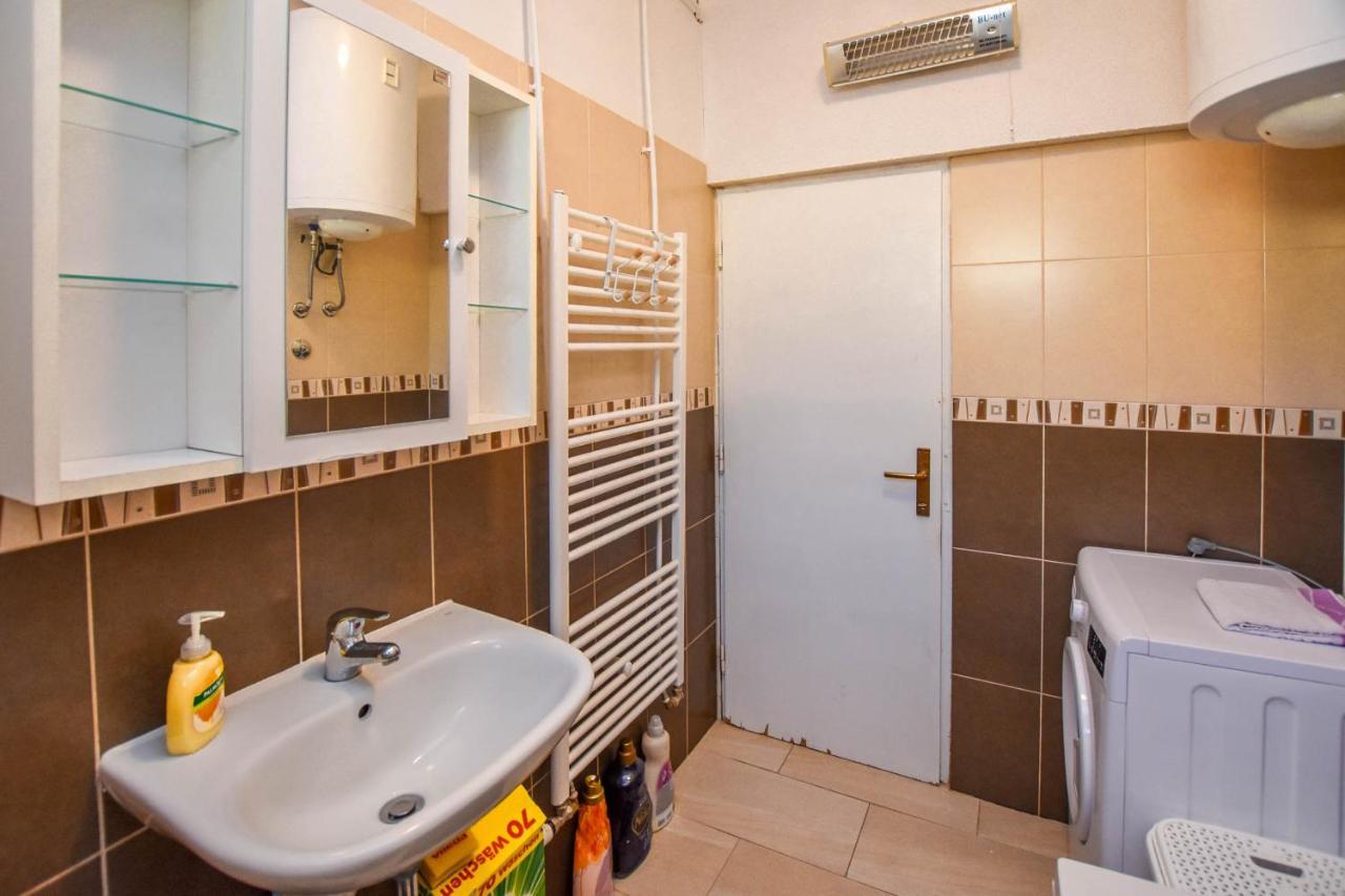 Kuca Za Odmor Lucija Apartment Vrana  Luaran gambar
