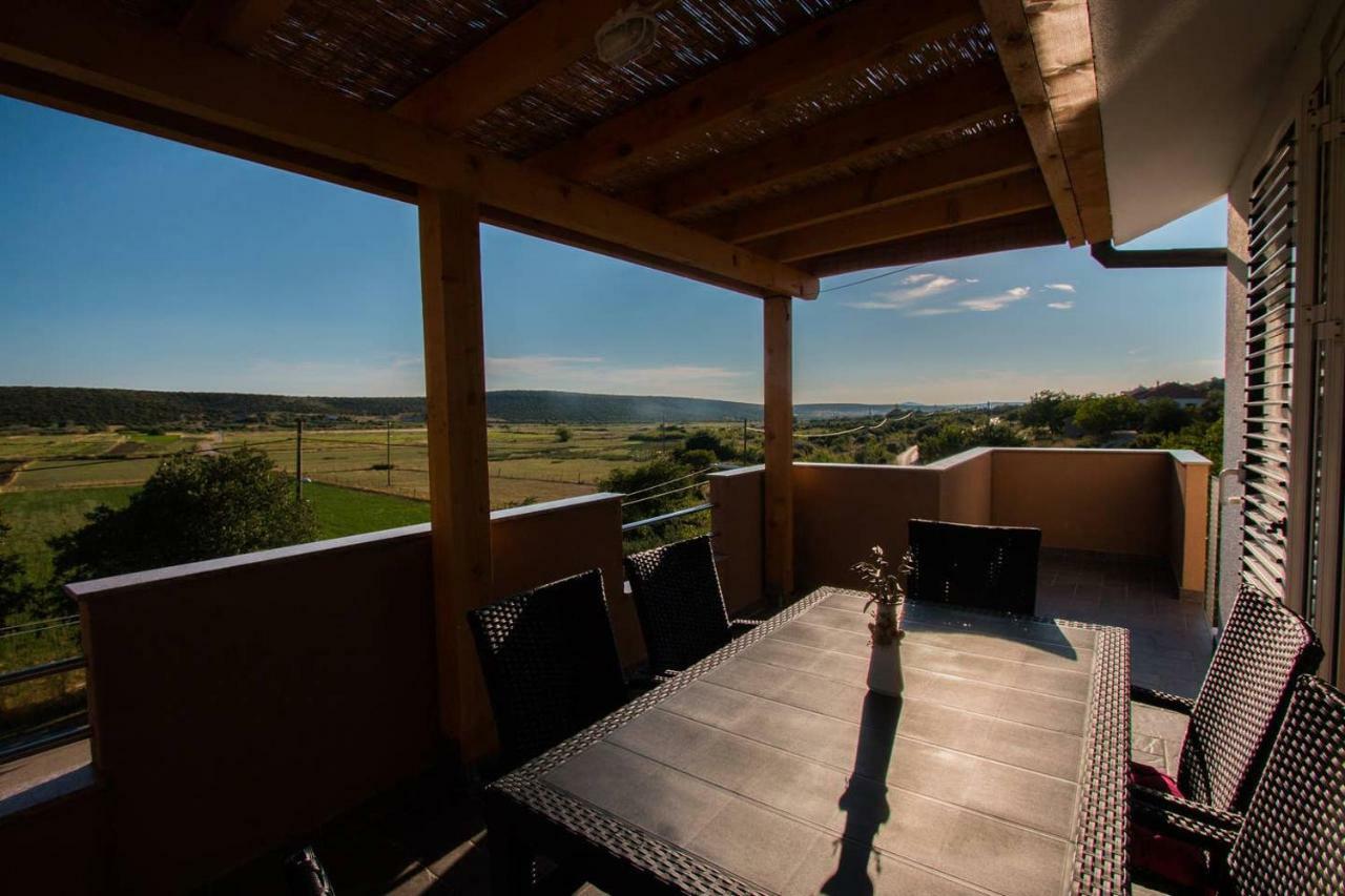 Kuca Za Odmor Lucija Apartment Vrana  Luaran gambar