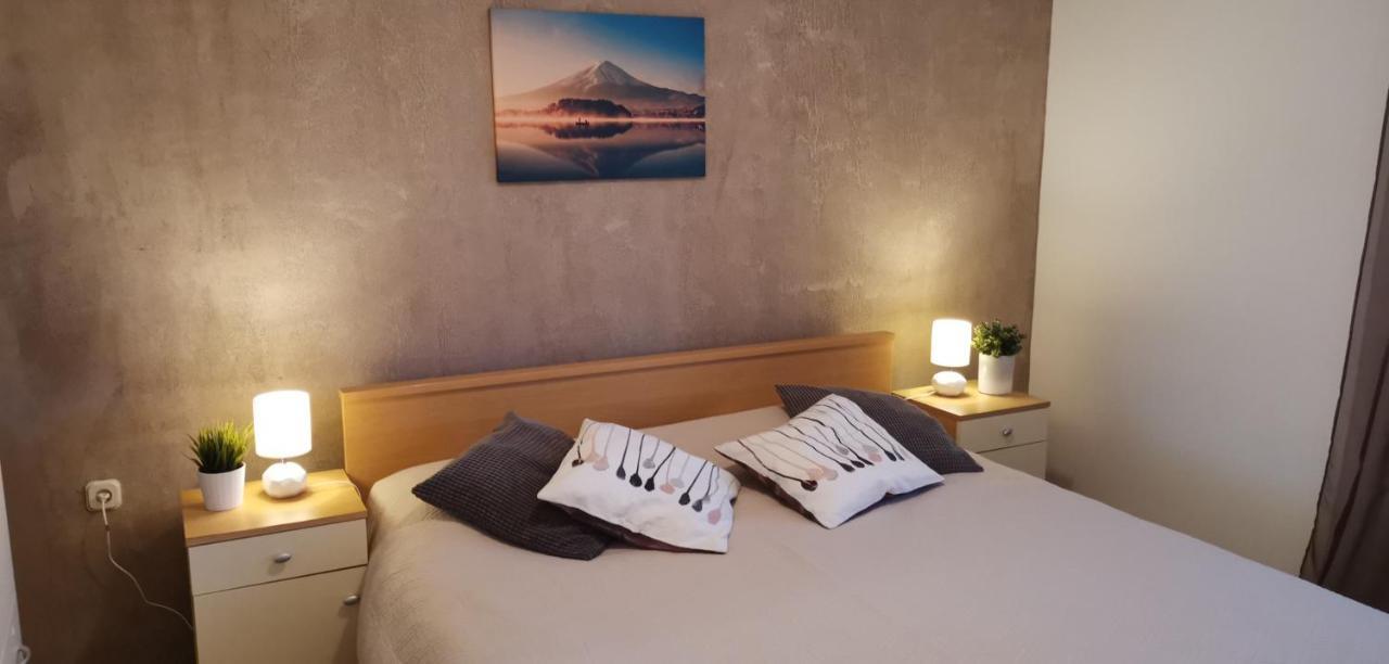 Kuca Za Odmor Lucija Apartment Vrana  Luaran gambar