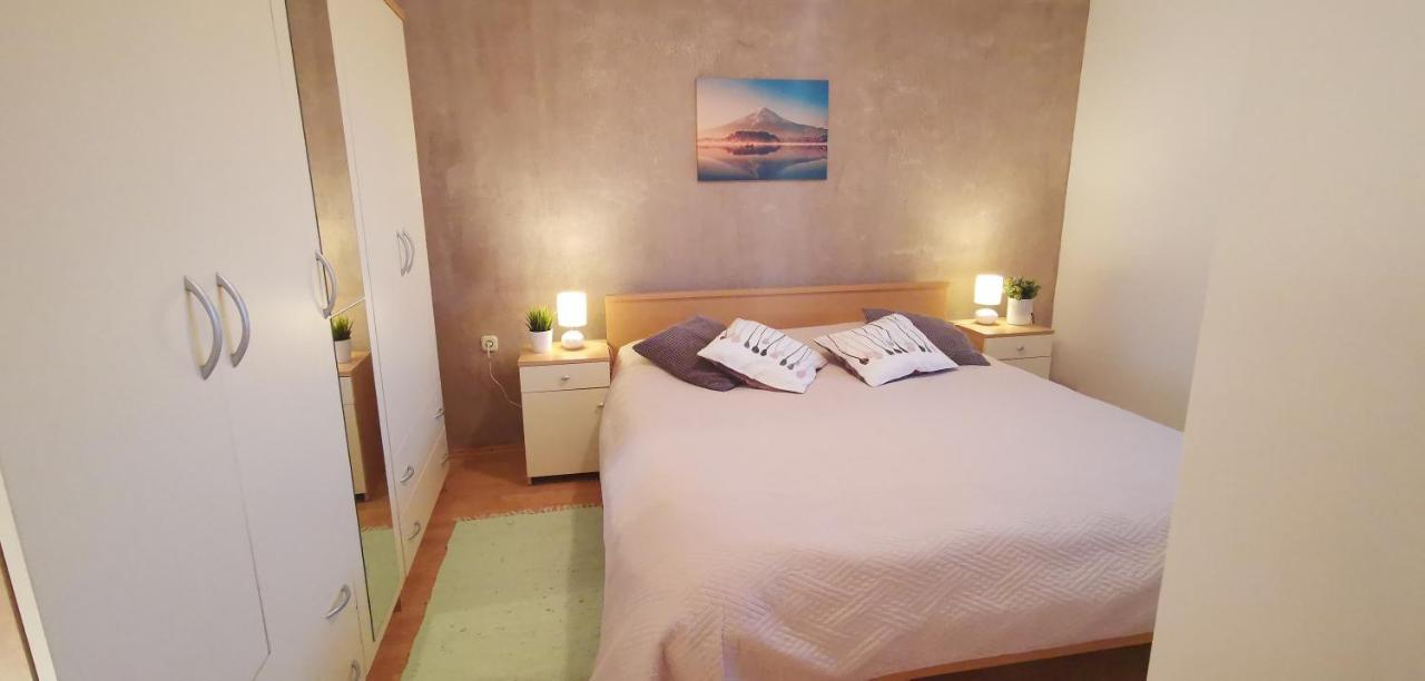 Kuca Za Odmor Lucija Apartment Vrana  Luaran gambar